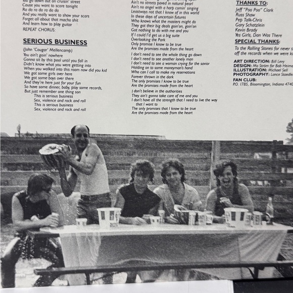 🔥🎸 Vintage John Cougar Mellencamp UH-HUH Vinyl 1983 Album - Never Played 🔥🎸 - Picture 10 of 16